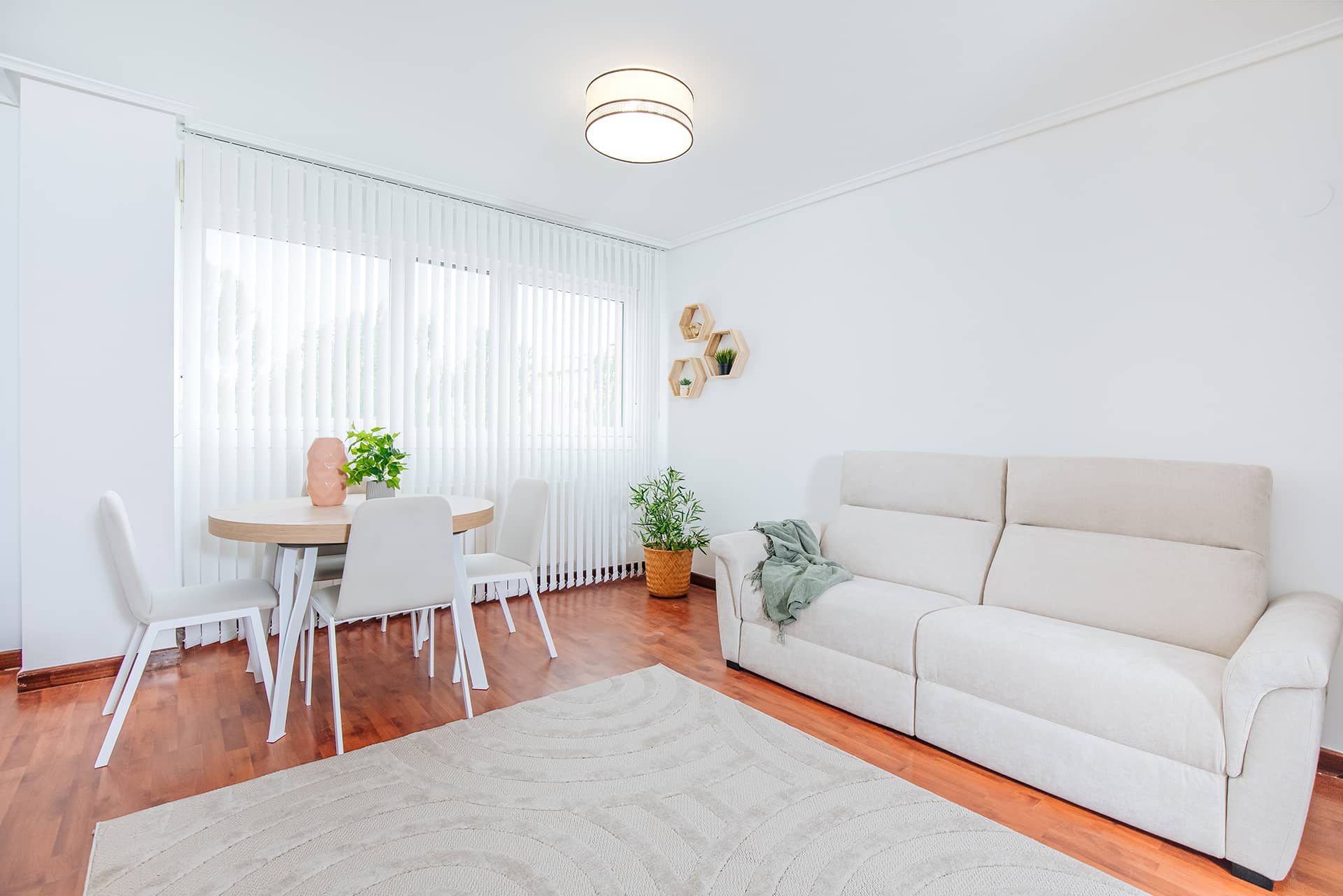 av zabalgana salon