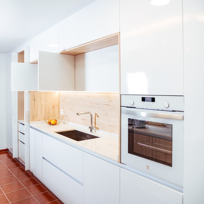cocina blanca brillo Murguia